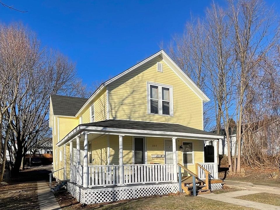 1st image of 207 E Danaher St