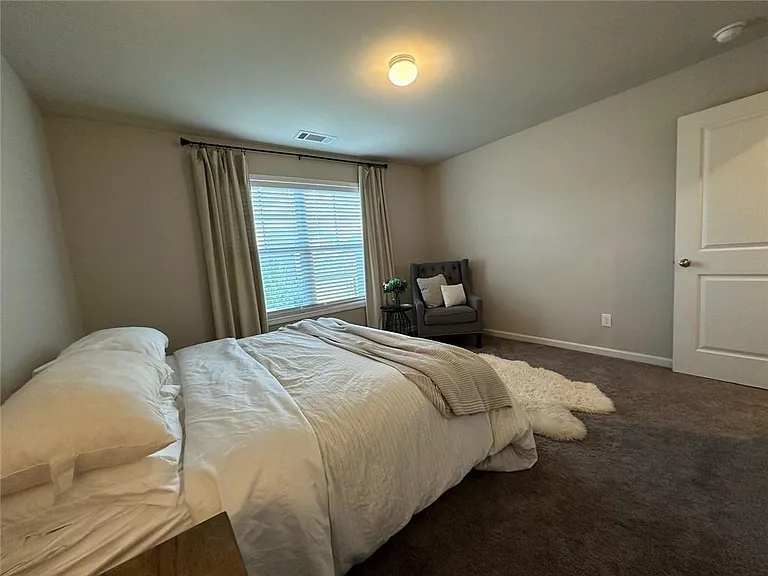 126 Auburn Crossing Dr — Photo 23