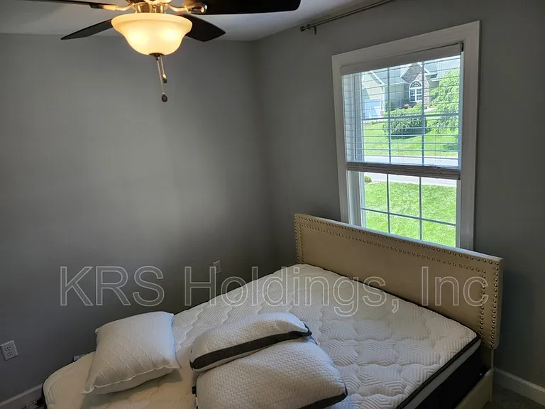 4517 Wiltshire St — Photo 23