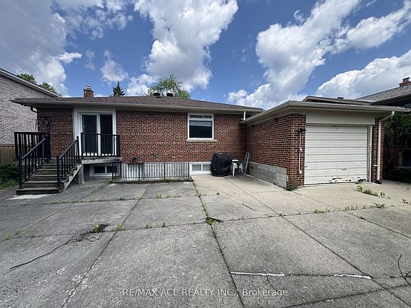 5th image of 39 Oak Ave
