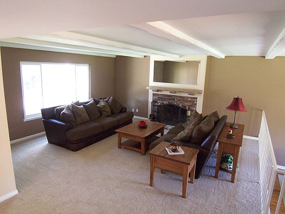 3rd image of 3176 Belair Ct