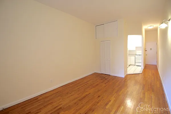 Rented by City Connections Realty | media 30