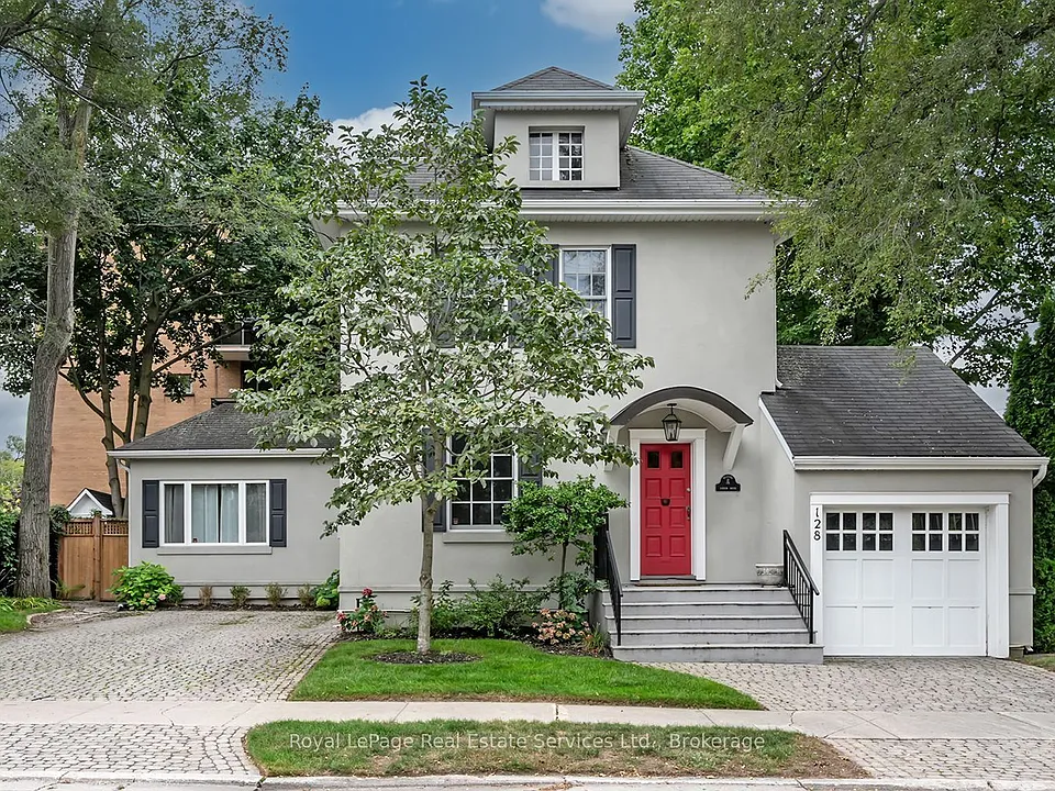 128 Chisholm St