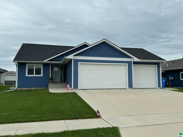 313 Joplin St, Vermillion, SD 57069