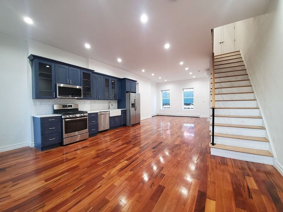 1st image of 510 Lafayette Ave #2A