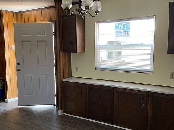 3rd image of 407 J Waldo Way #2B-2BA