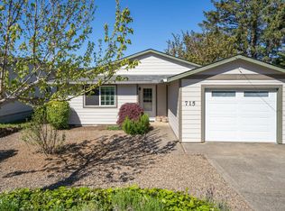 715 SE Jetty Ave, Lincoln City, OR