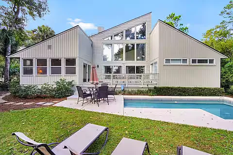 5 bed, 4149 sqft, $15,000 — Photo 3