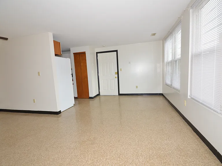 74 Union St #22 — Photo 6