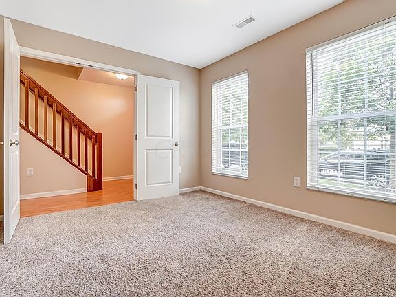 2nd image of 5567 Mesa Falls St #13-556