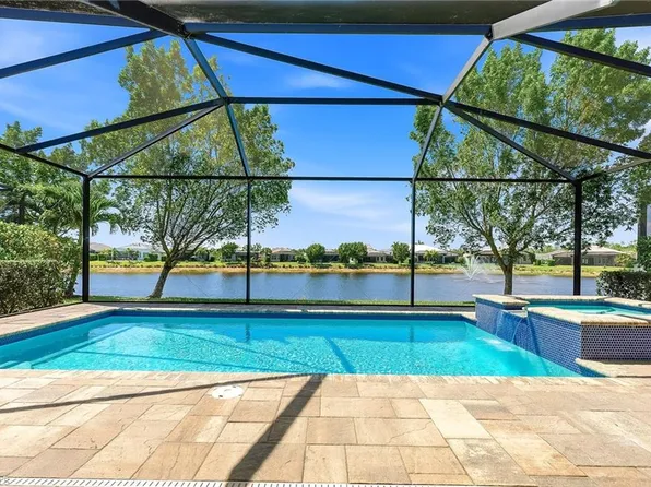 8957 Mustique LN, NAPLES, FL 34114
