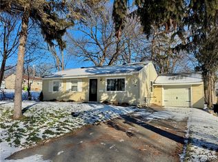 103 Kearney Ave, Liverpool, NY 13088