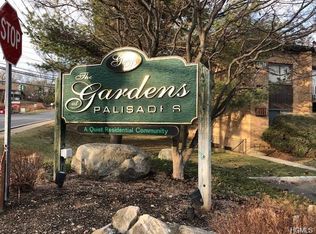 16 Charles Ln APT 1A, Pomona, NY 10970