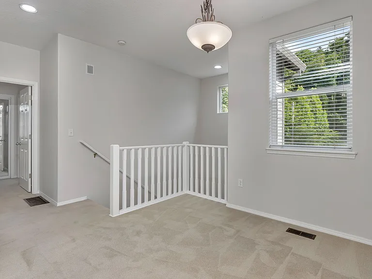 4745 SW 2nd Ave — Photo 5