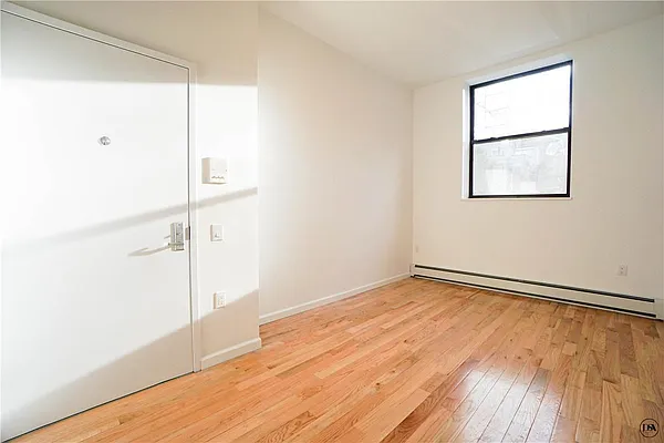 Rented by DSA Realty | media 19