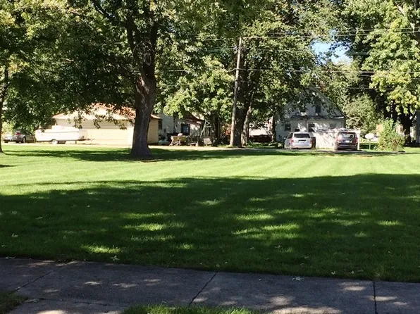 218 W Mazon Ave, Dwight, IL 60420