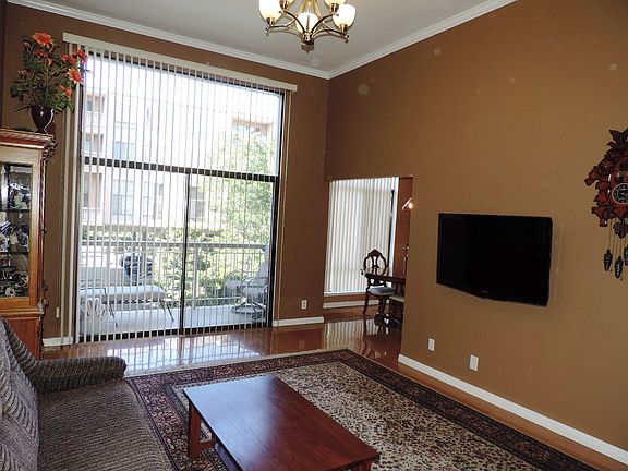 3rd image of 330 N Civic Dr APT 307
