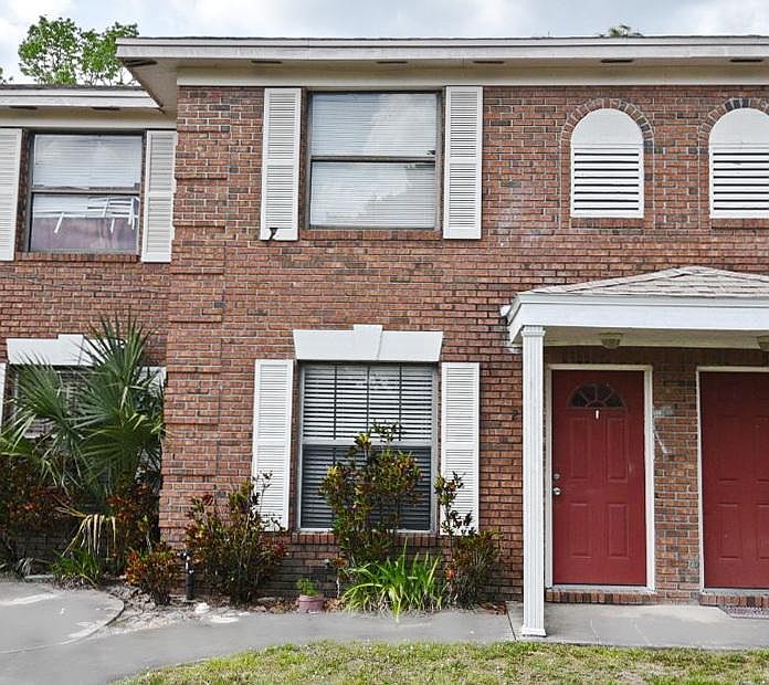 1st image of 2724 Gray Fox Ln #2724