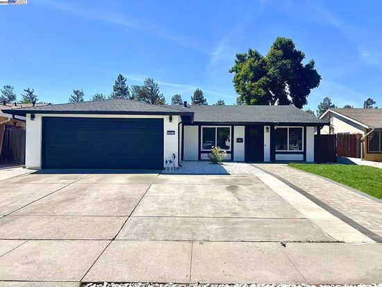 1827 Flickinger Ave, San Jose, CA 95131
