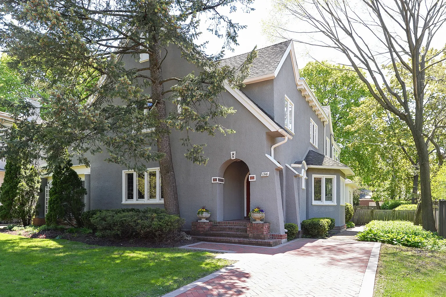 1316 Church St photo 1