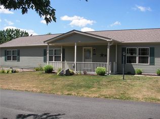 750 Cardinal Ln, Apollo, PA