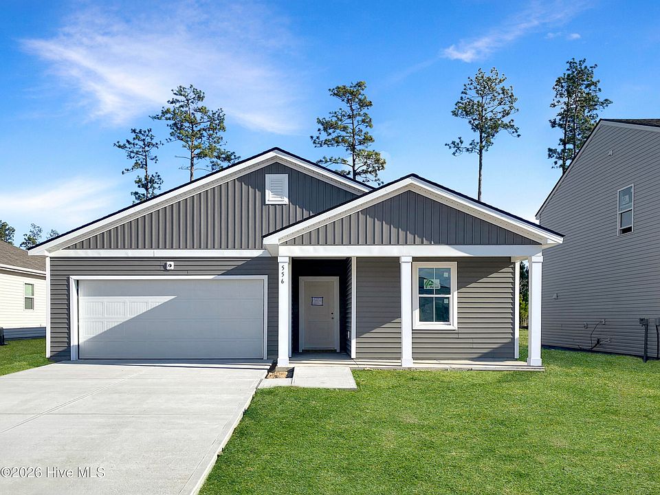 1st image of 556 Coronado Avenue SE