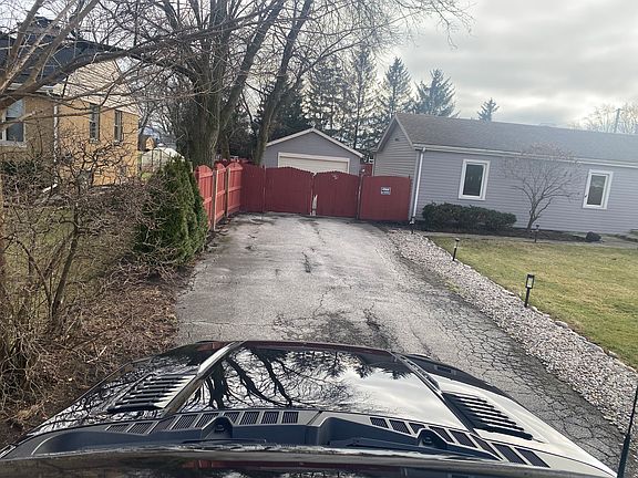 3rd image of 5959 W 127th St
