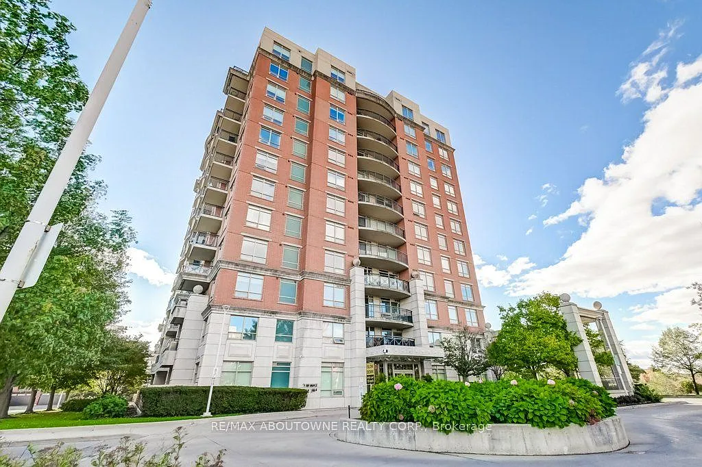 2 bed, $2,600 — Photo 1