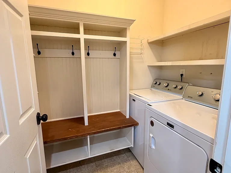 2620 Oleander Dr — Photo 18