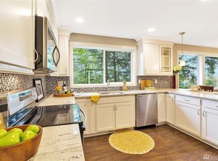 664 Overlook Ln, Burlington, WA 98233