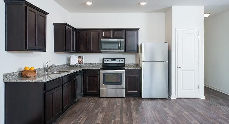 2nd image of 3345 Tarian Way #27.C