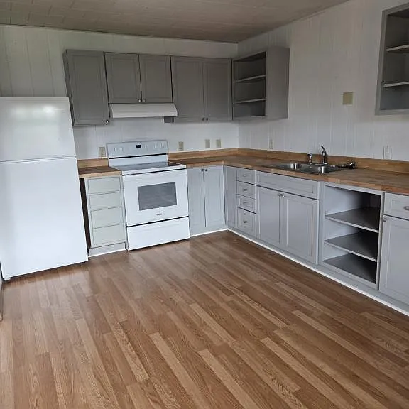 1190 Division St #3 — Photo 1