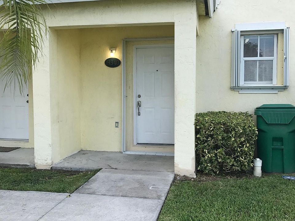 1st image of 19340 SW 103rd Ct