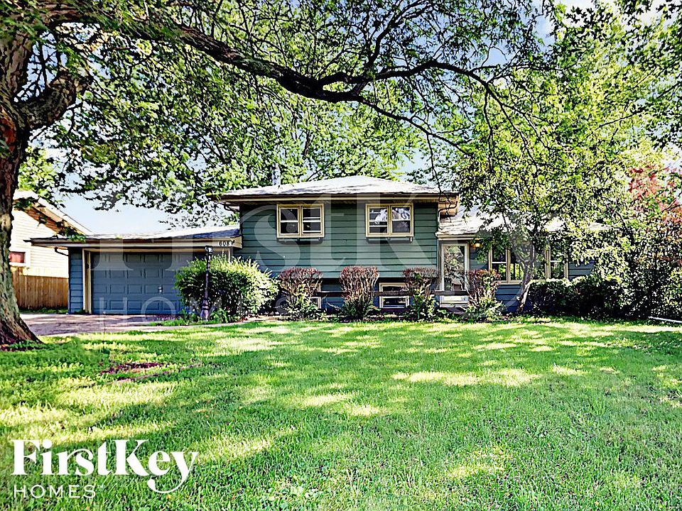 1st image of 28W608 Bolles Ave