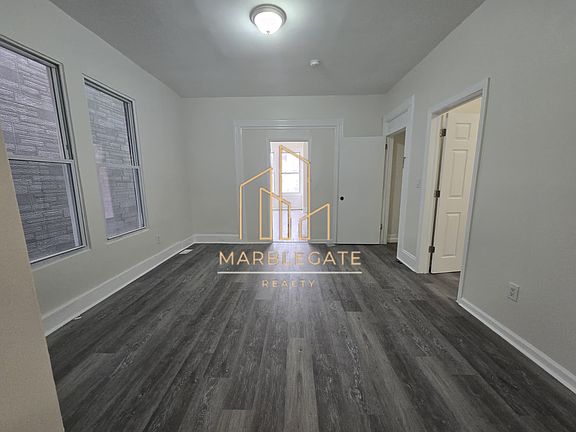 4th image of 71 Wakeman Ave #1B