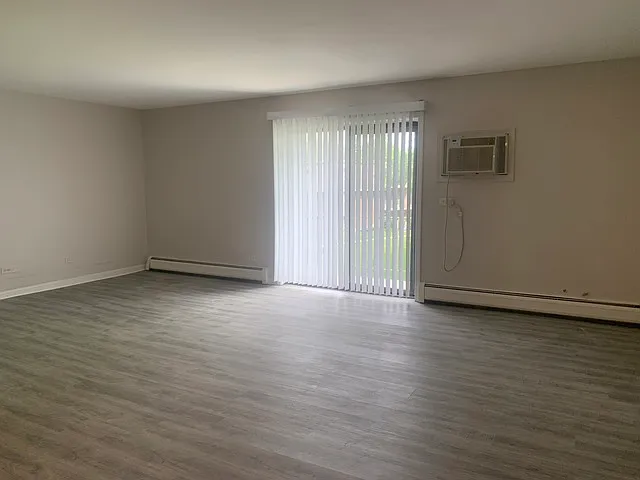 264 E Bailey Rd #L — Photo 3