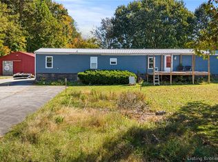 11380 S Old Bear Creek Road, Pekin, IN 47165