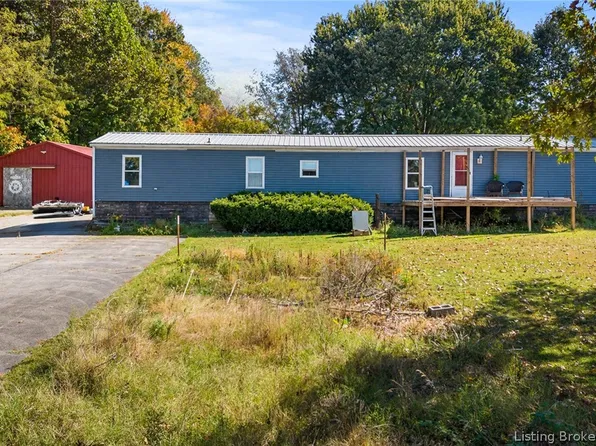 11380 S Old Bear Creek Road, Pekin, IN 47165
