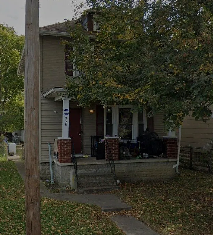 3 bed, 1160 sqft, $1,300 — Photo 1