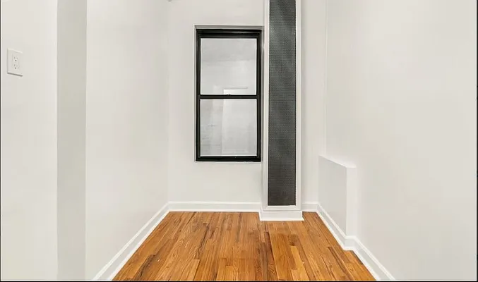 Rented by Compass | media 9