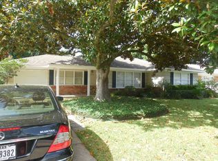 5220 Mimosa Dr, Bellaire, TX 77401