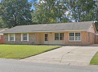 22 Stanhope Rd, Goose Creek, SC 29445