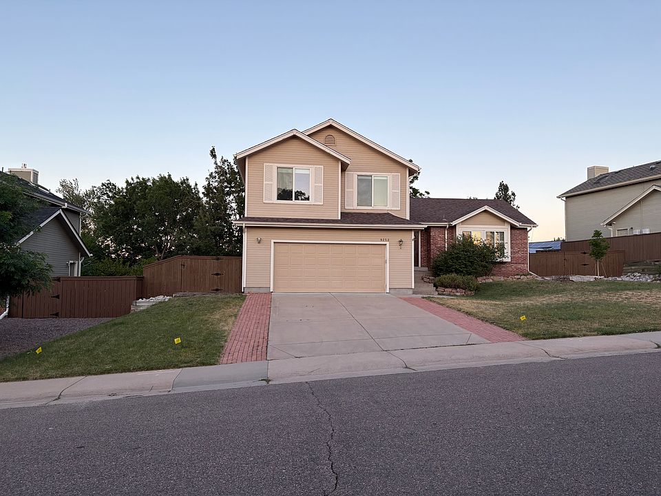1st image of 9252 Crestmore Way