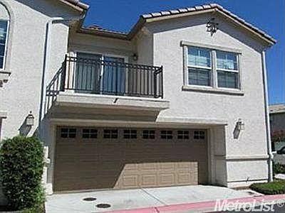 2nd image of 3301 N Park Dr Unit 312