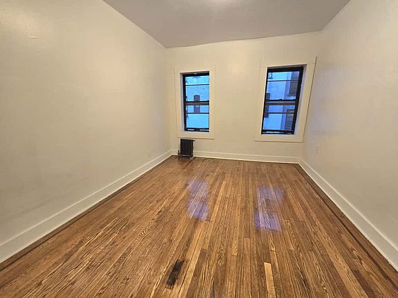 3rd image of 2530 Ocean Ave #C7