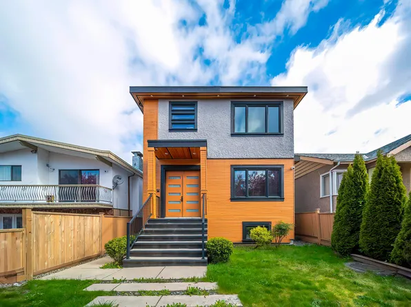 3123 E 7th Ave, Vancouver, BC V5M 1V6