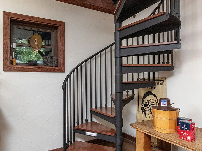 508 W Louisiana St — Photo 27