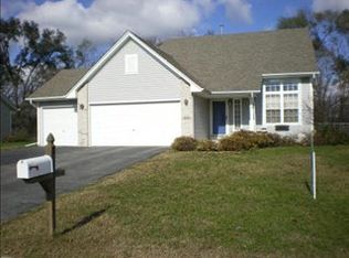 813 Winfield Dr, South Beloit, IL 61080