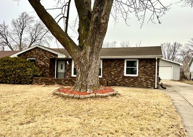 1st image of 40 Jordan Dr
