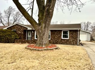40 Jordan Dr, Bourbonnais, IL 60914